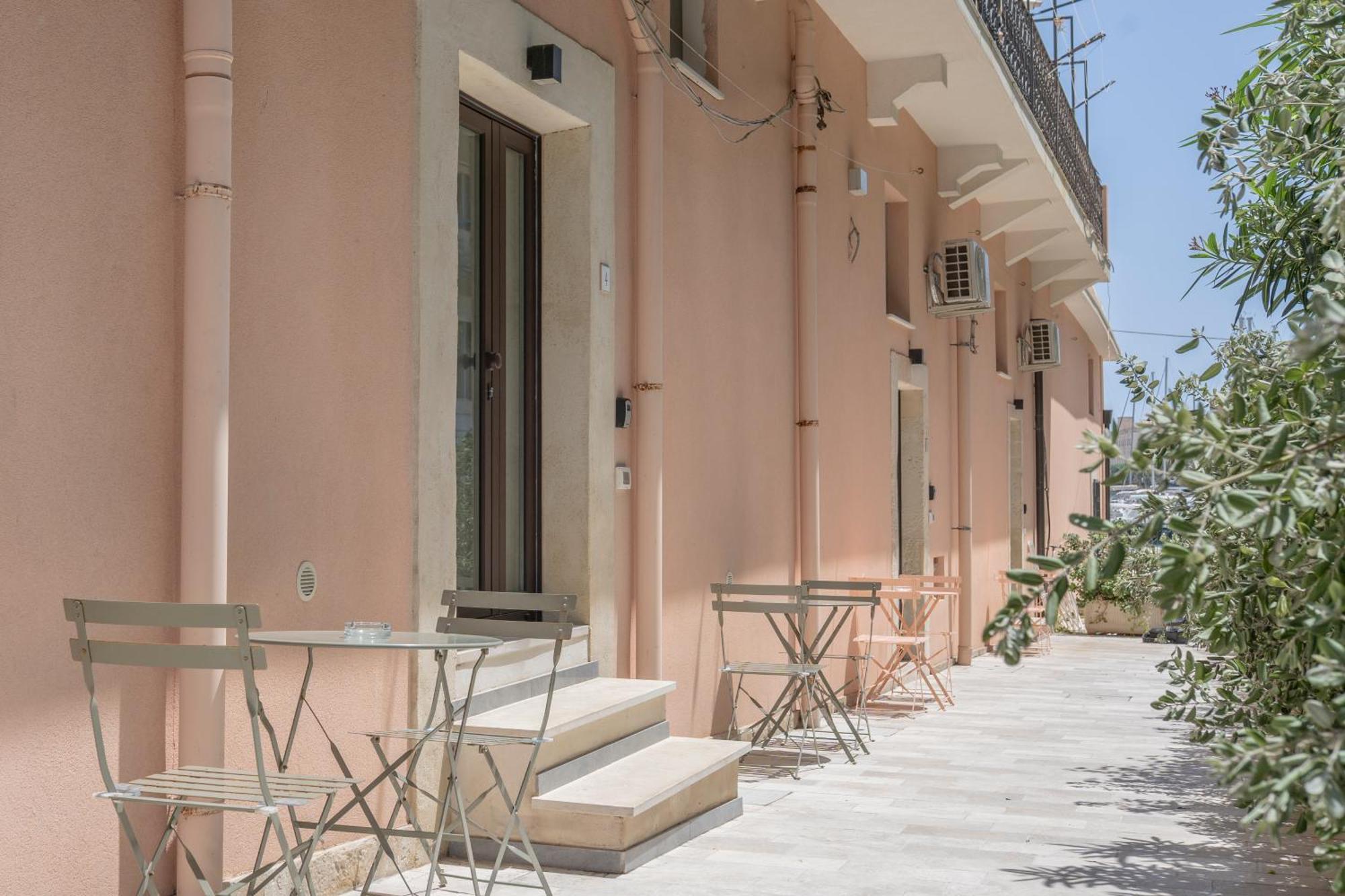 Eos - Elegants Apartments & Suites 시라쿠사 외부 사진